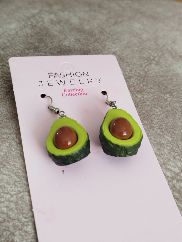 گوشواره طرح میوه آواکادو