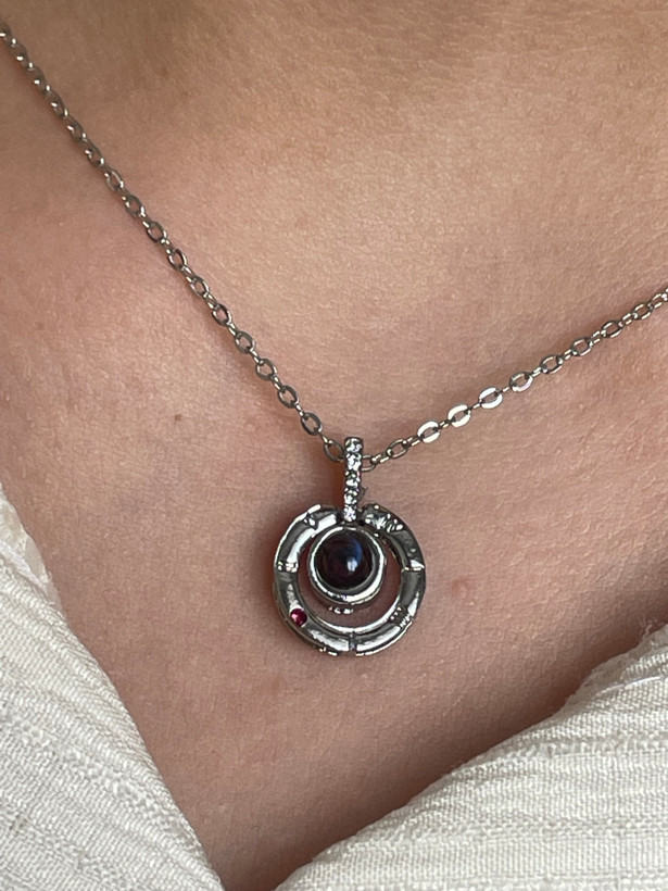 گردنبند استیل طرح لاو رنگ نقره ای